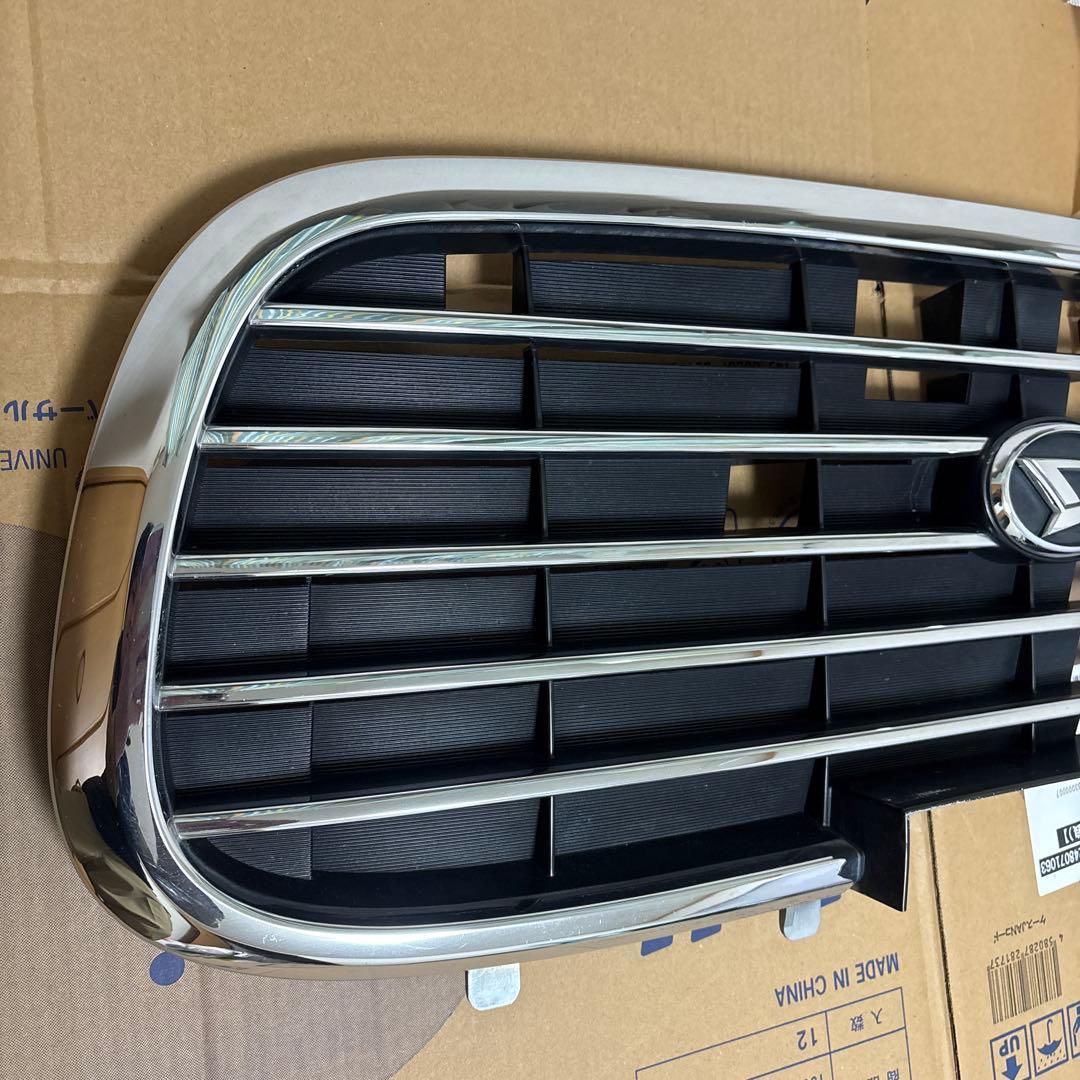 ミラジーノl700 太枠グリル - メルカリ