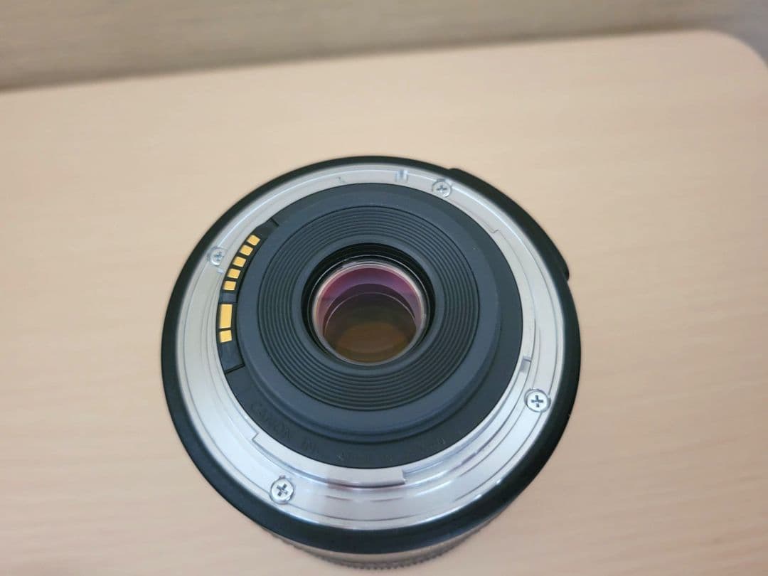 [美品] Canon EF-S18-135mm F/3.5-5.6 IS STM