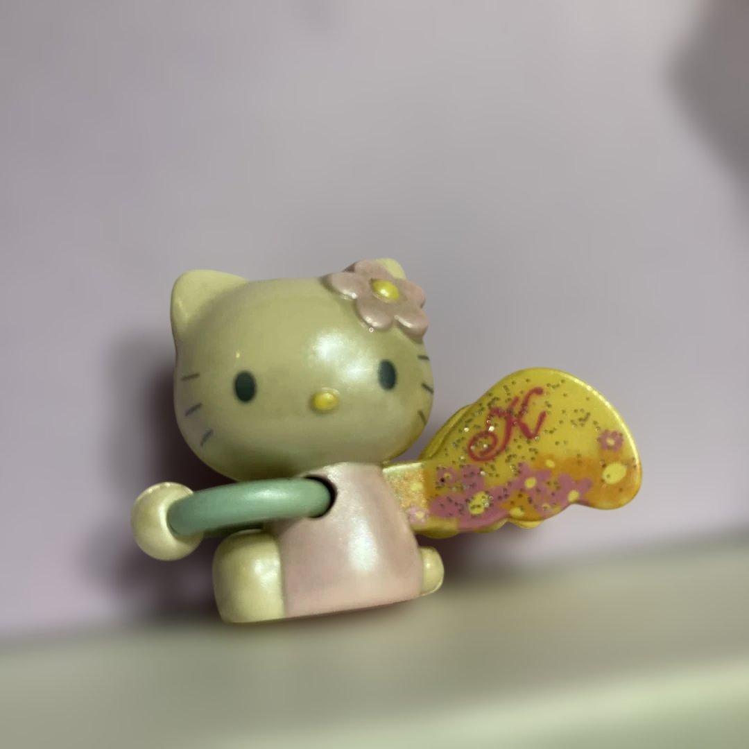 希少レトロHello Kitty キラキラウィングクリップマグネット付 ハロー