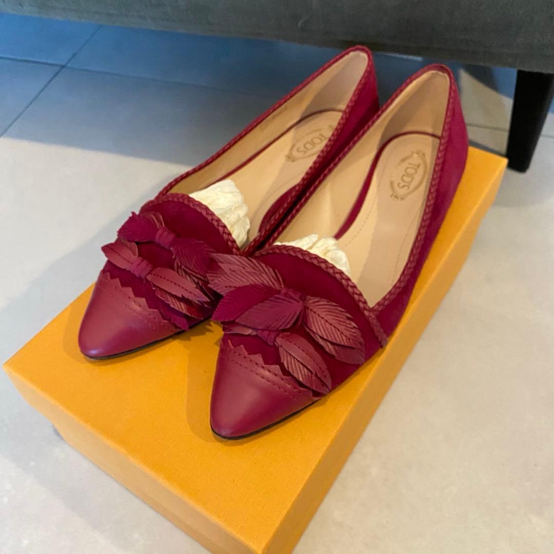 TOD’S ポインテッドトゥ　フラットシューズ 22.5cm プラム　箱付き