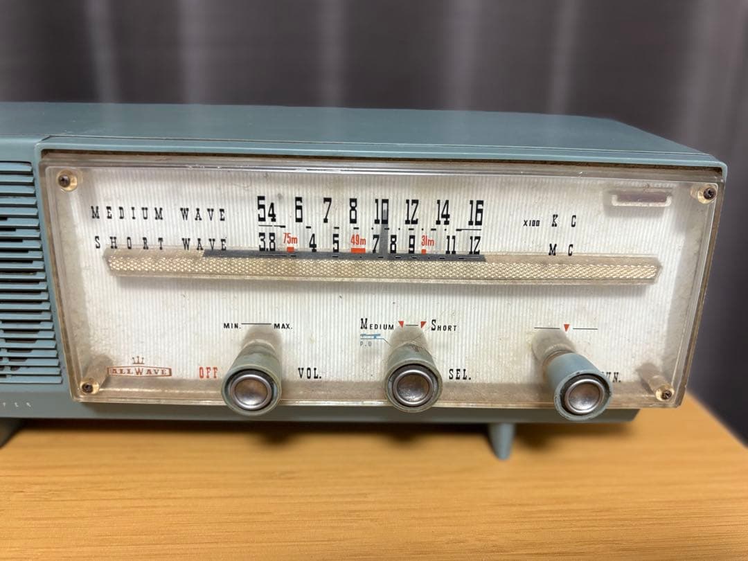 ALL WAVE SANYO RADIO