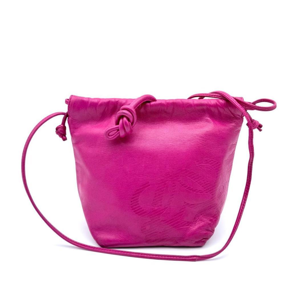 【良品】LOEWE ロエベ　アナグラム　巾着ショルダーバッグ　フラメンコ LOEWE（ロエベ） 美品 アナグラム フラメンコ レッド シルバー金具