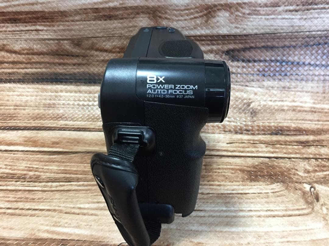 撮影再生ダビングOK　美品　SHARP　VL-EL320　付属品有　Video8