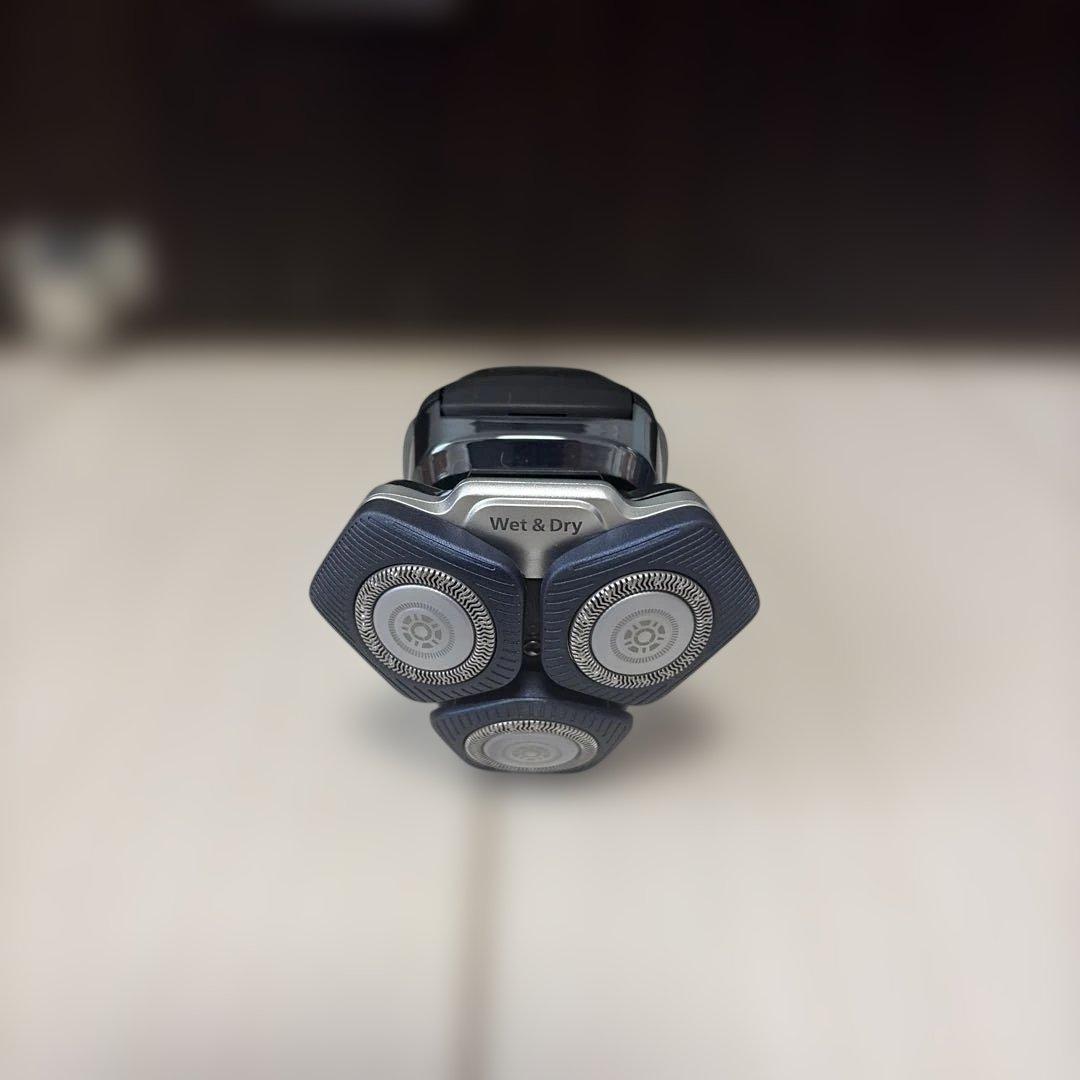 ほぼ未使用PHILIPS電動シェーバー S7882/51 未使用おまけ多数 - メルカリ