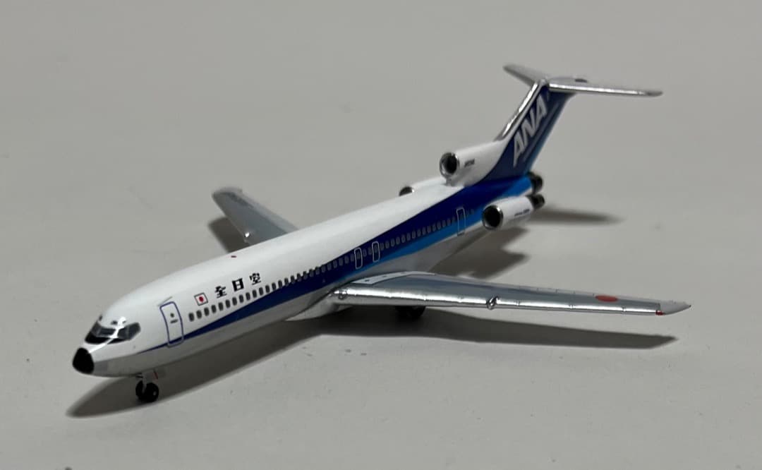 航空機・ヘリコプター ANA B727-200 JA8355 Amazon | ANA B727-200 JA8355 | プラモデル 通販