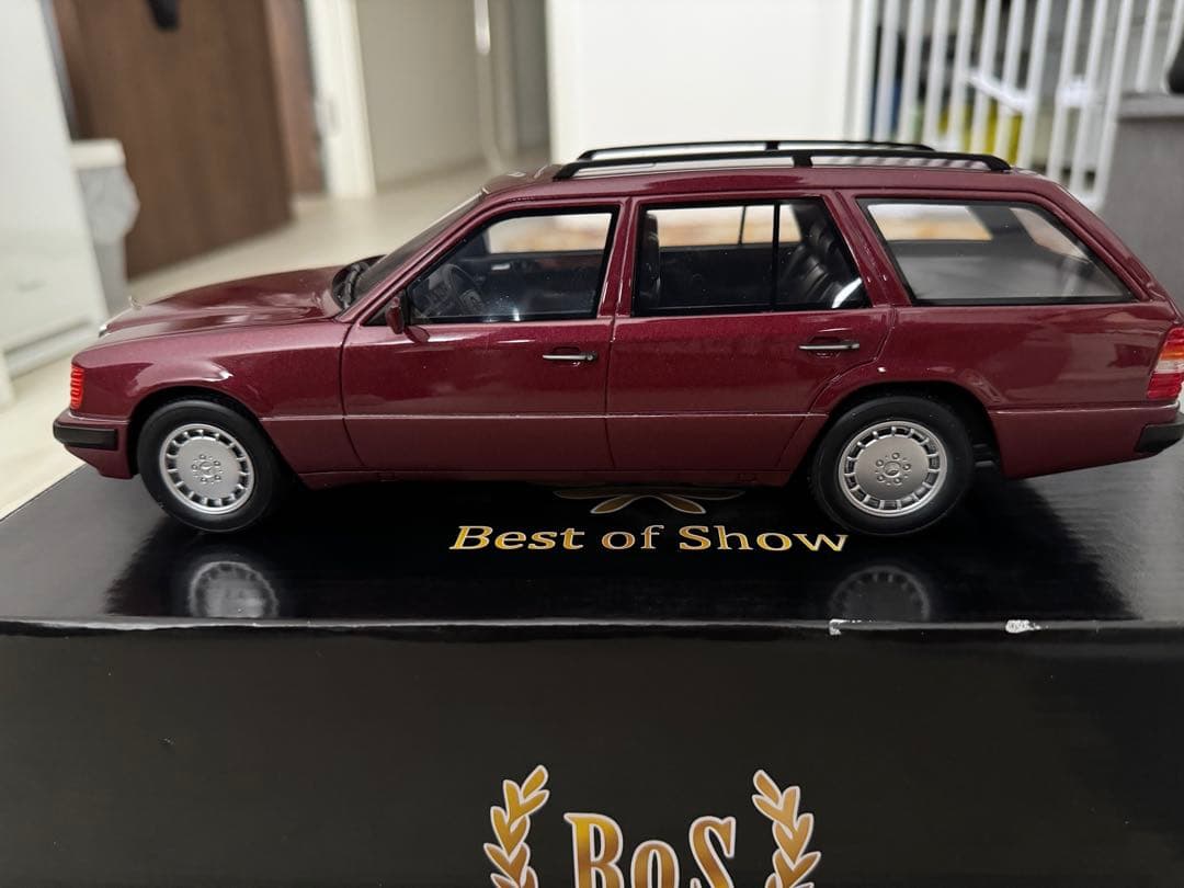 BoS Models メルセデス・ベンツ S124 300TE レッド 1/18 s-l400.jpg