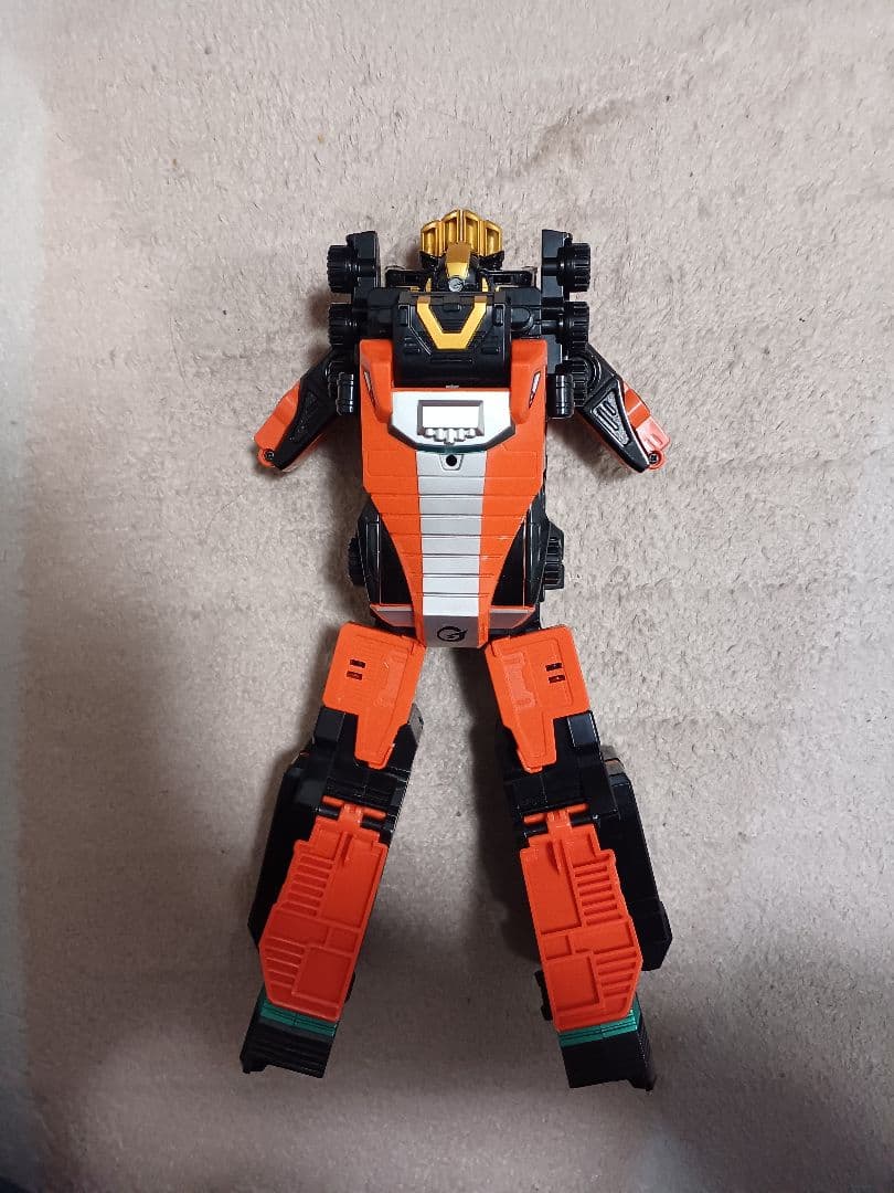 炎神戦隊ゴーオンジャー エンジンキャリゲーター ヘッドパーツ付き