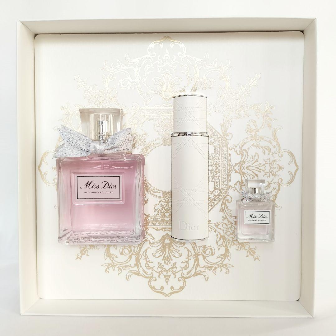 Dior】ホリデーギフトセット ブルーミングブーケ アトマイザー - メルカリ