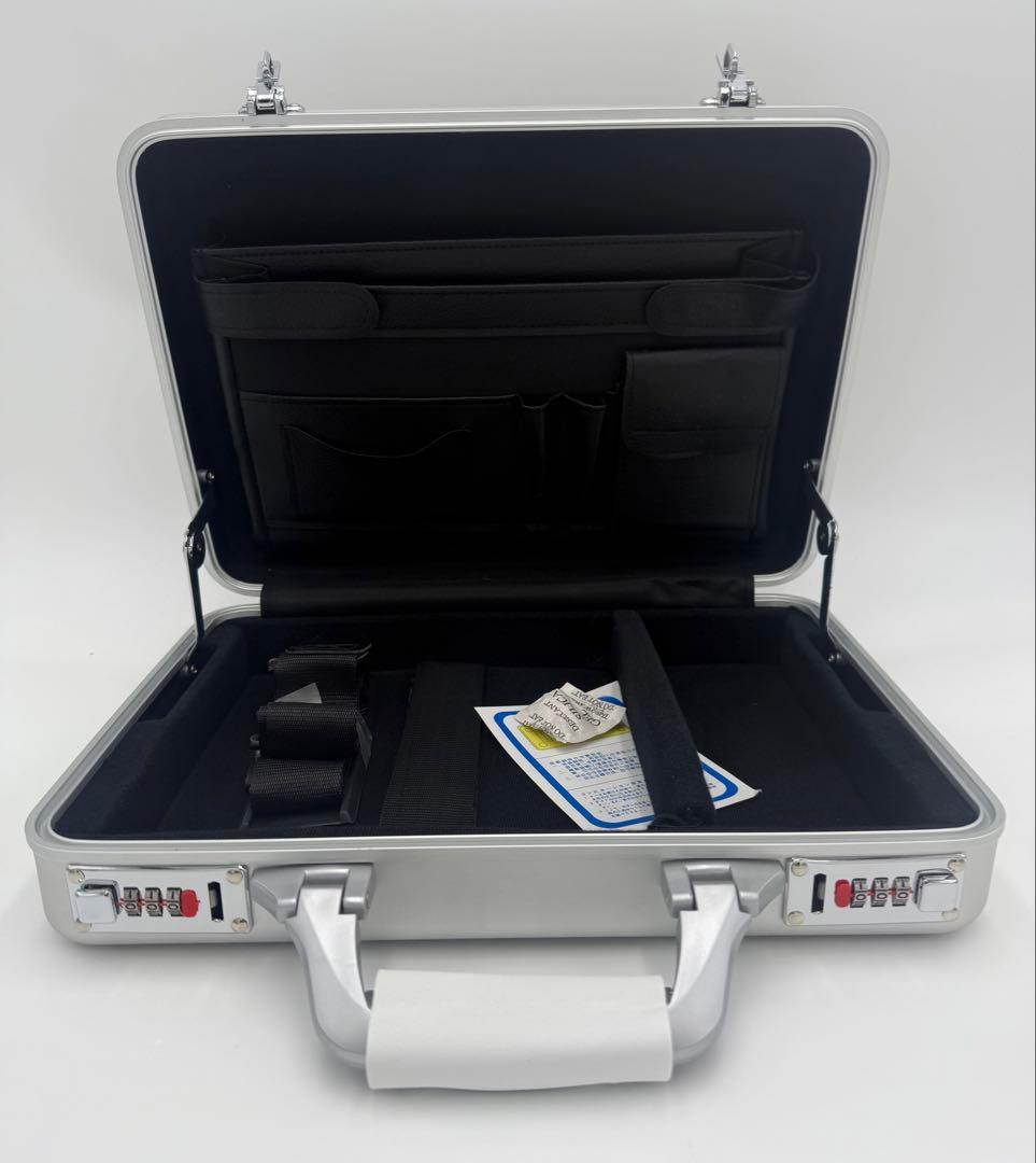 アタッシュケースS アルミ製 新品未使用 ダイヤルロック式 処分価格