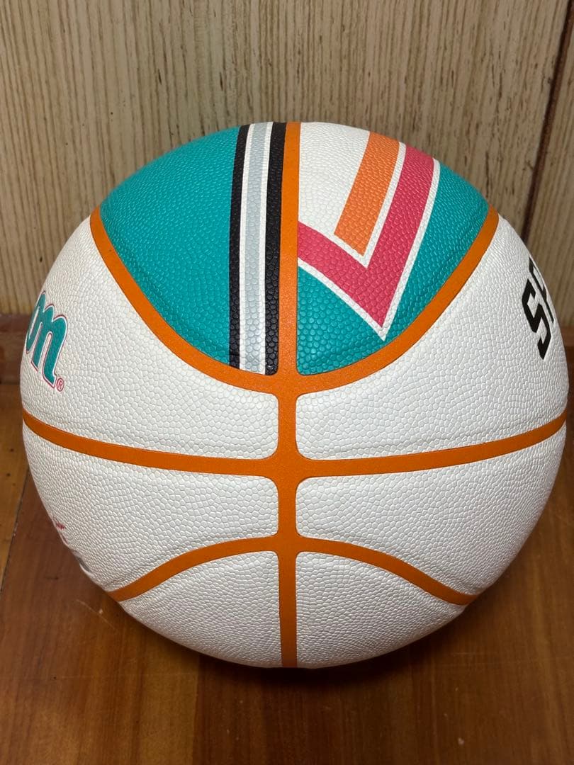 パ*ン様 NBA スパーズ バスケットボール 75周年 フィエスタカラー 7号