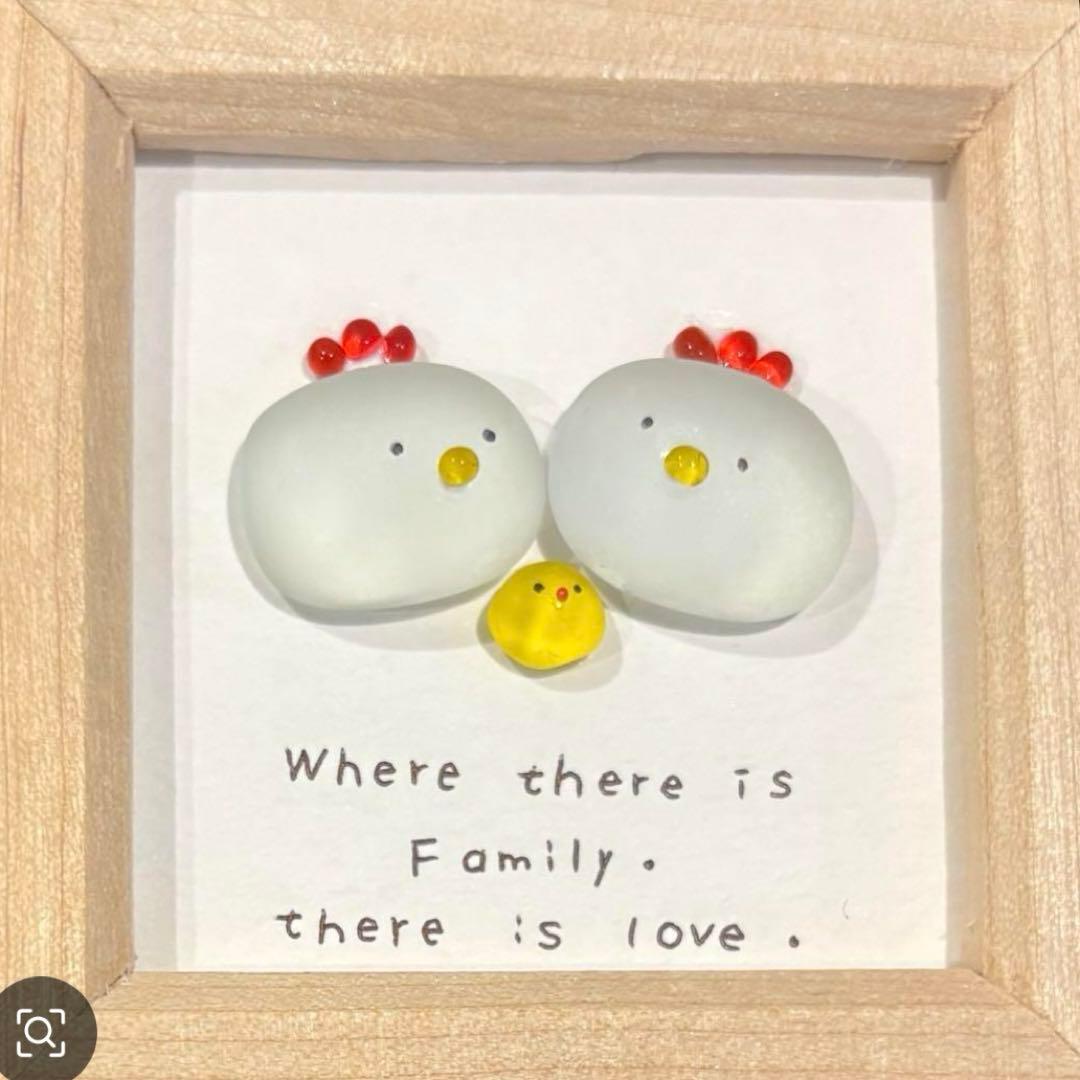 シマエナガ 藤の花の下で 。シーグラスアート