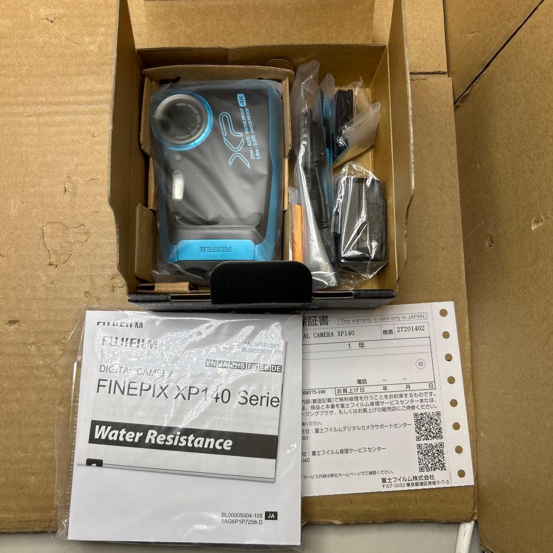 未使用品 FUJI FILM FINEPIX XP140 - メルカリ