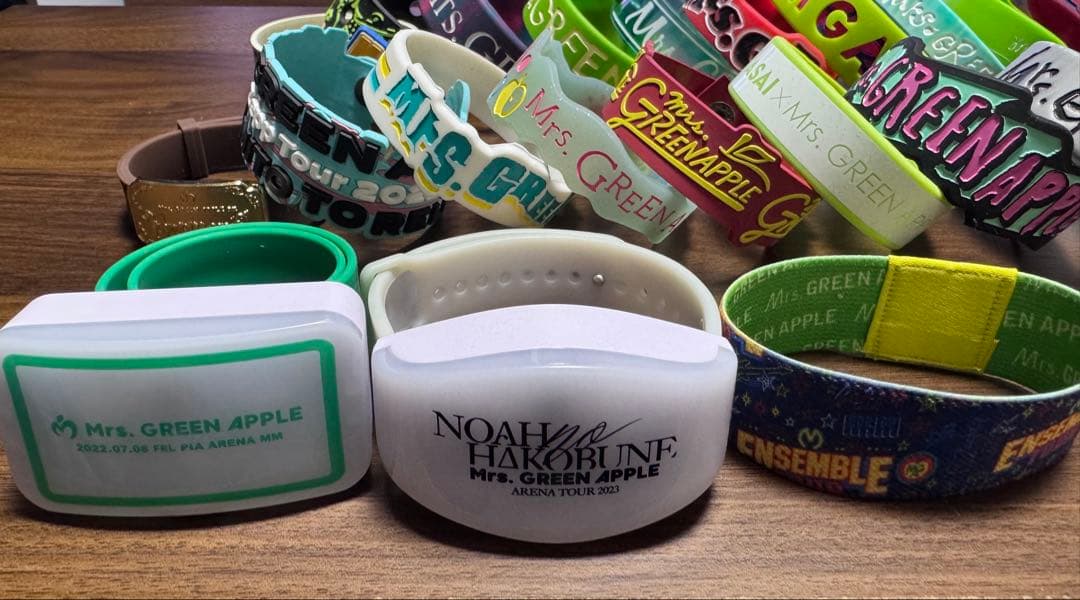 Mrs. GREEN APPLE ラバーバンドセット - メルカリ