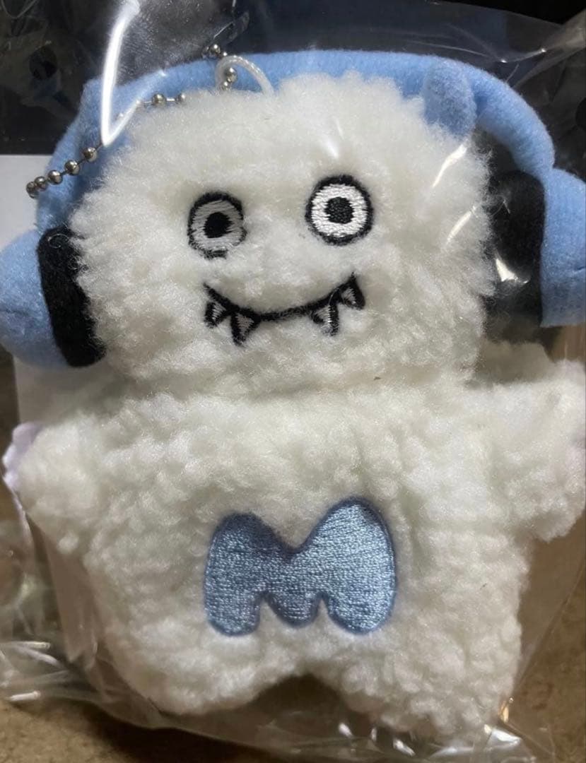 マルシィ Flavors 心の奥に潜む怪獣 怪獣くんキーホルダー シール付き