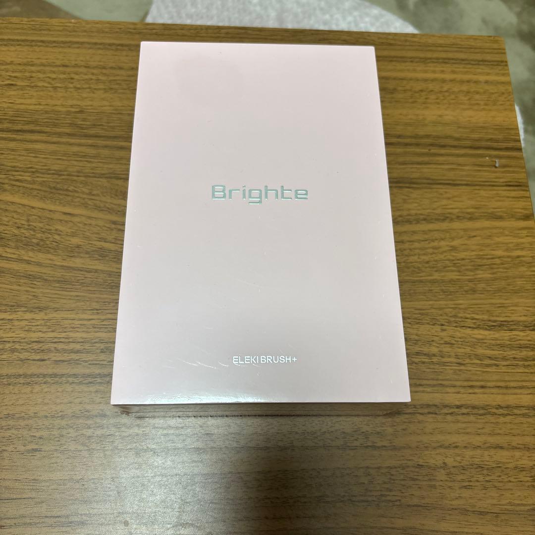 新品未使用】ブライト エレキブラシ＋ ピンク BRT FSB180 美顔器 Brighte（ブライト） ブラシ型美顔器 エレキブラシプラス｜BRT