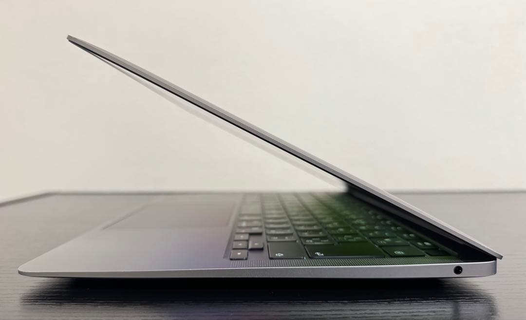 MacBook Air M1 16GB 512GB 充放電165 残量86% - メルカリ