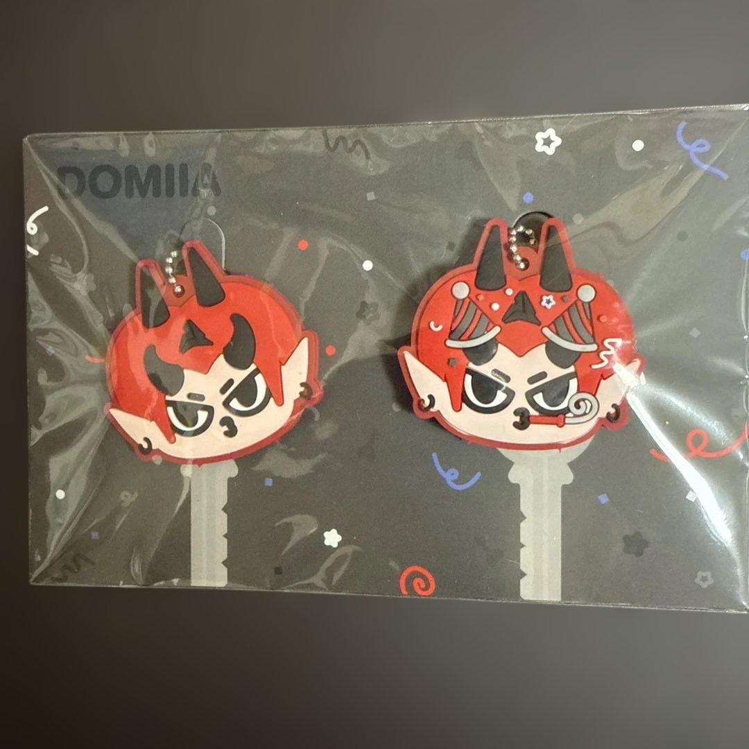 GMMTV公式グッズ Domiia(PerthSanta)キーカバー - メルカリ