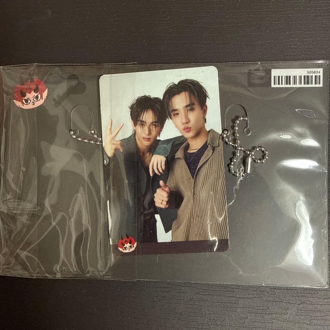 GMMTV公式グッズ Domiia(PerthSanta)キーカバー - メルカリ