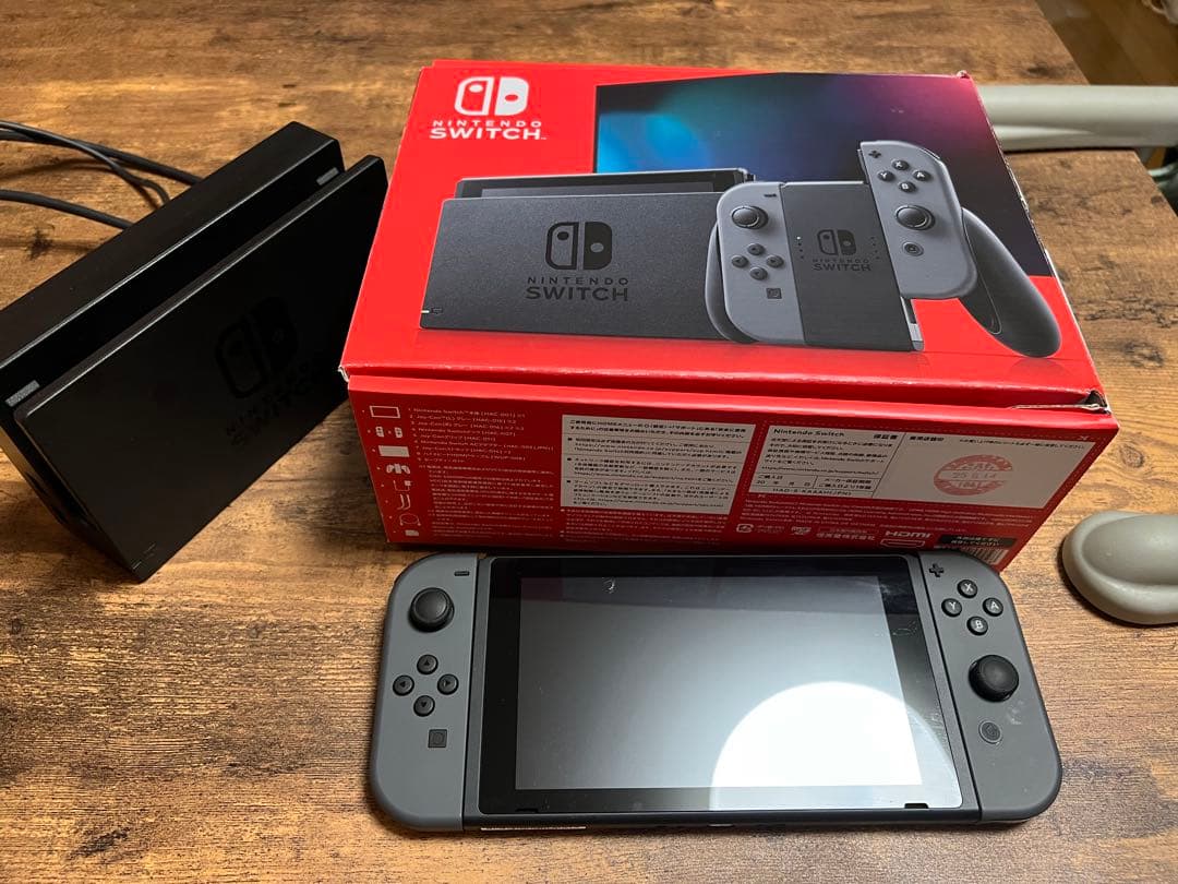 m*o様 Nintendo Switch グレー 本体 任天堂 Nintendo Switch グレー 新モデル Nintendo Switch Nintendo