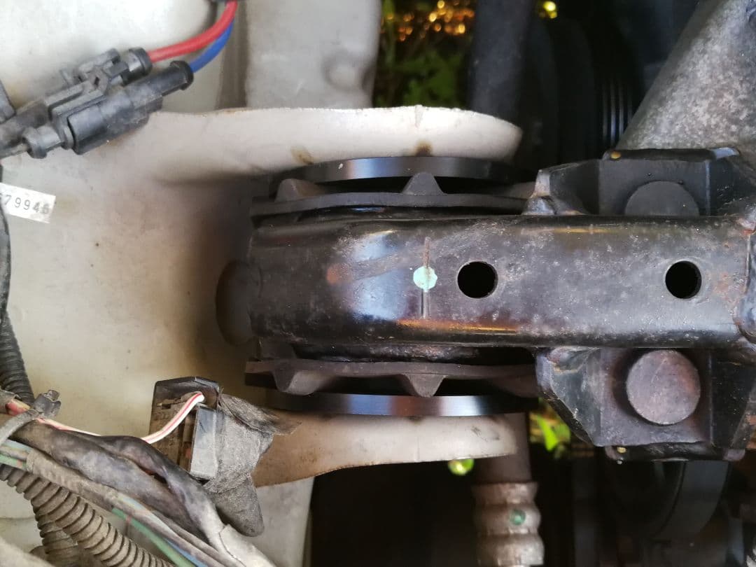 エンジン ミッション マウントカラー アルト HA23V HA23S - メルカリ