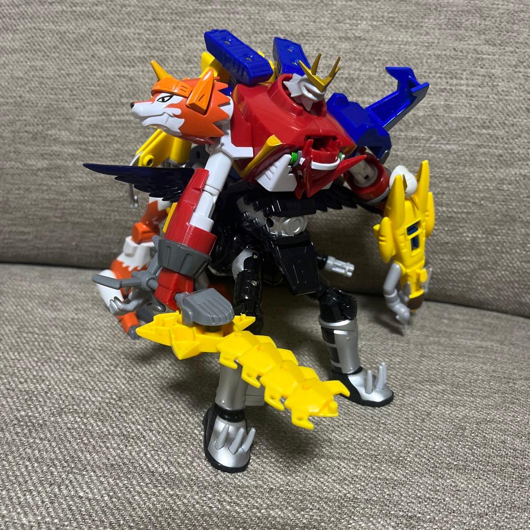 デジモンクロスフィギュアシリーズ シャウトモンx5 - メルカリ