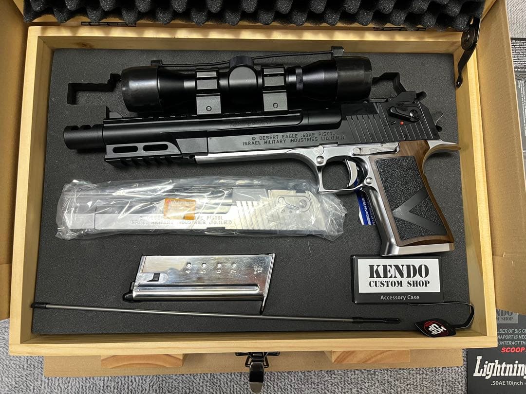 東京マルイ ライトニング ホーク .50AE 10インチ スコープ付 - メルカリ