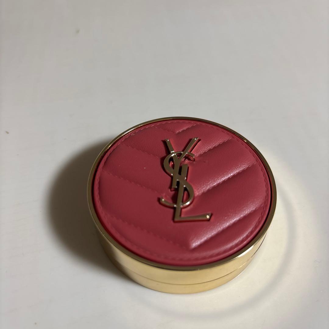 イヴ・サンローラン メイクミー ブラッシュ パウダー 54 ベリーバン イヴ・サンローラン / YSL メイクミーブラッシュ パウダー 54 ベリー