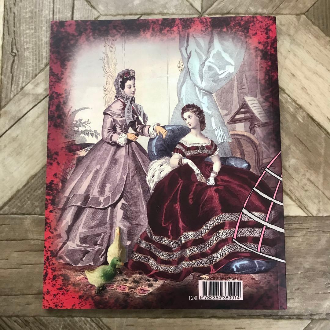 フランス パリJe colorie 塗り絵 ベルサイユ宮殿 ドレス - メルカリ