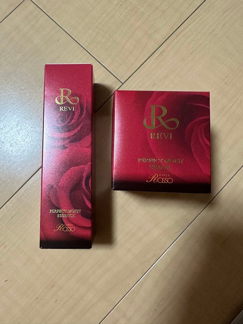【新品未使用未開封】REVI♡ルヴィ　パーフェクトシリーズ♡スキンケア2点セット お肌が生まれ変わる最強のホームケアセット【REVI（ルヴィ
