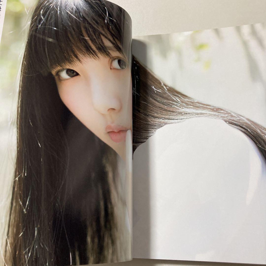 21人の未完成 欅坂46ファースト写真集 - メルカリ