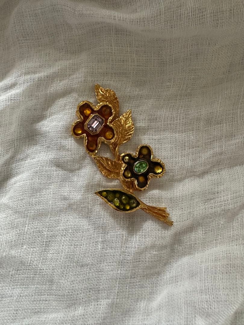 難あり⭐︎クリスチャンラクロワ⭐︎ブローチ Christian Lacroix(クリスチャン ラクロワ) ハートモチーフブローチの