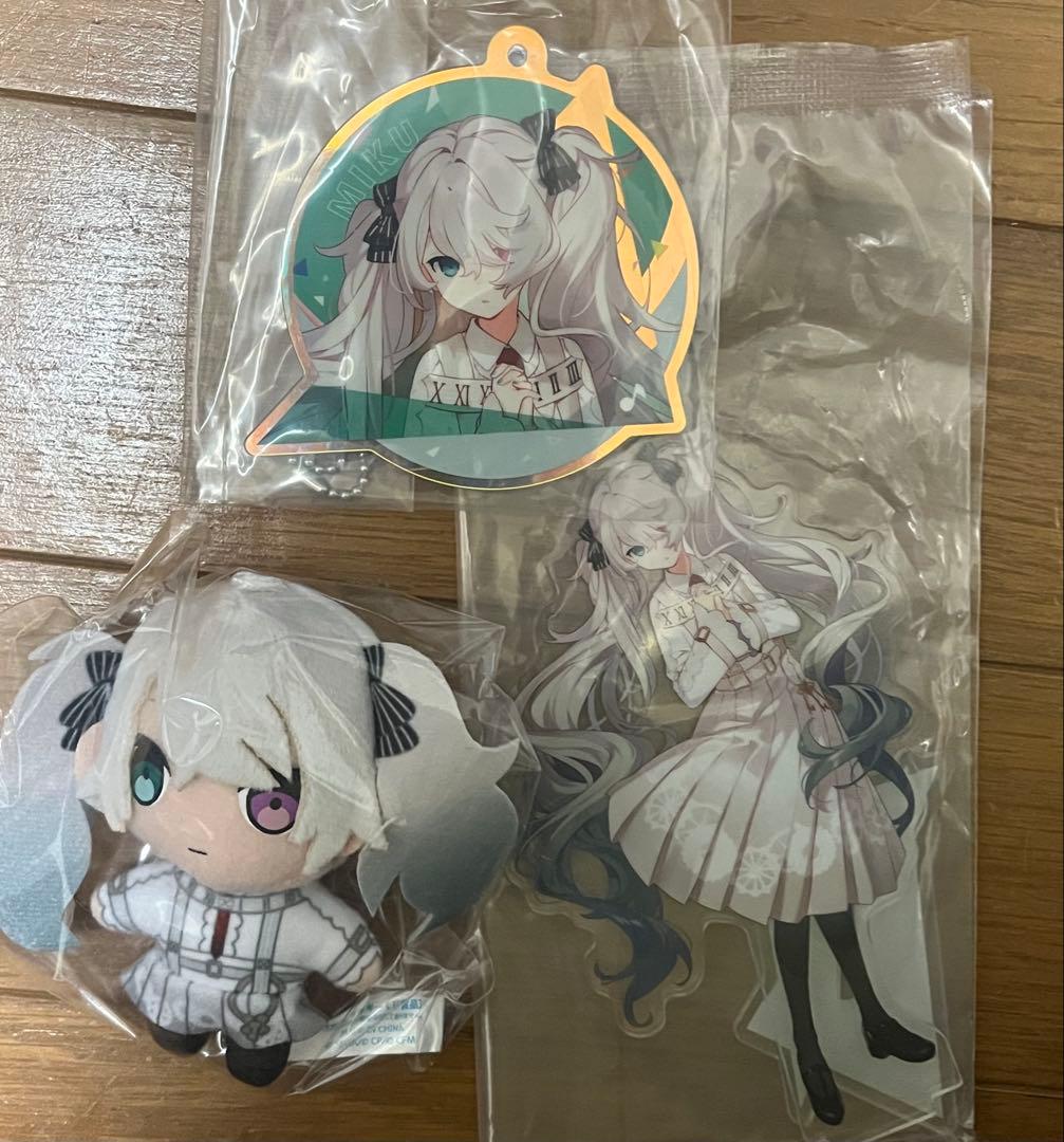 匿名配送】セガラッキーくじ プロセカ 初音ミク ビビバス アクスタ