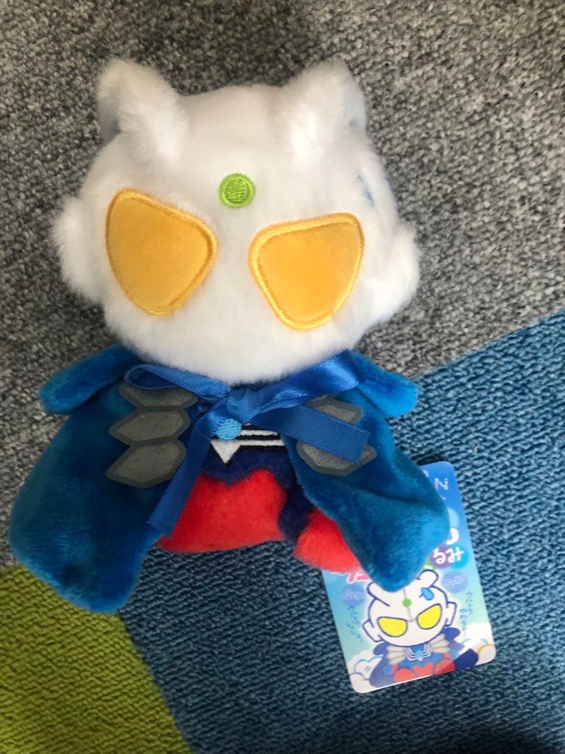 ふわふわお座りぬいぐるみ ウルトラマンゼロ マント ケープ 11月14日(木)より順次発売！ウルトラマンゼロ15周年アイテム