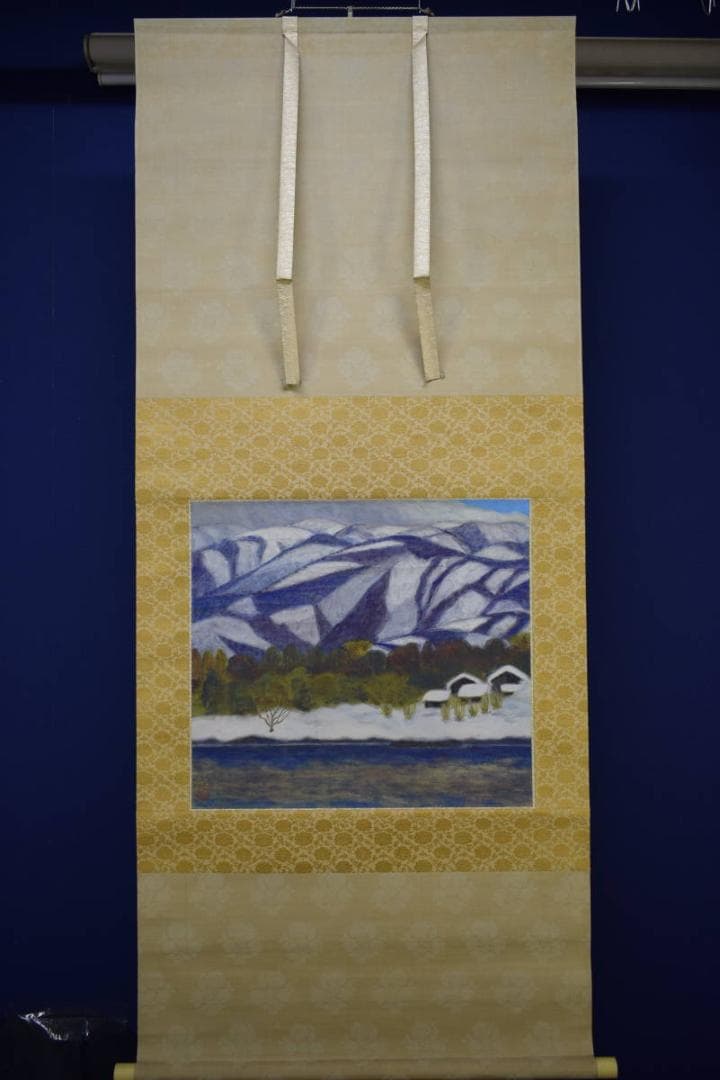 真作/栄/雪景山村図/布袋屋掛軸HF-708 - メルカリ