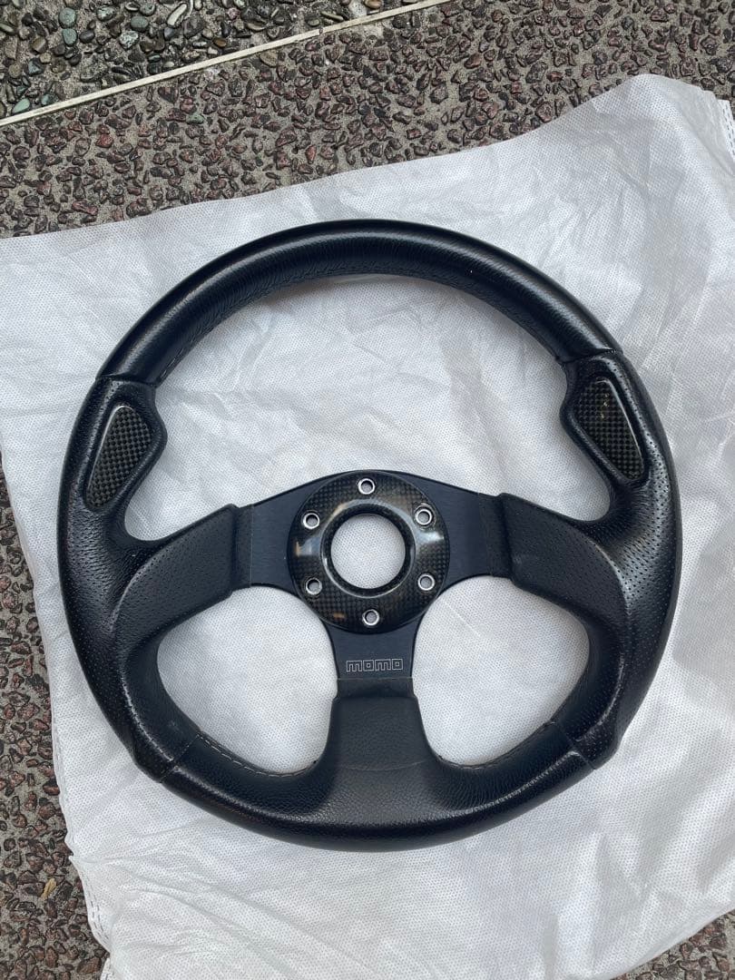 momo JET レザーステアリング MOMO（モモ） JET ジェット 320mm ブラックレザー＆カーボンインサート