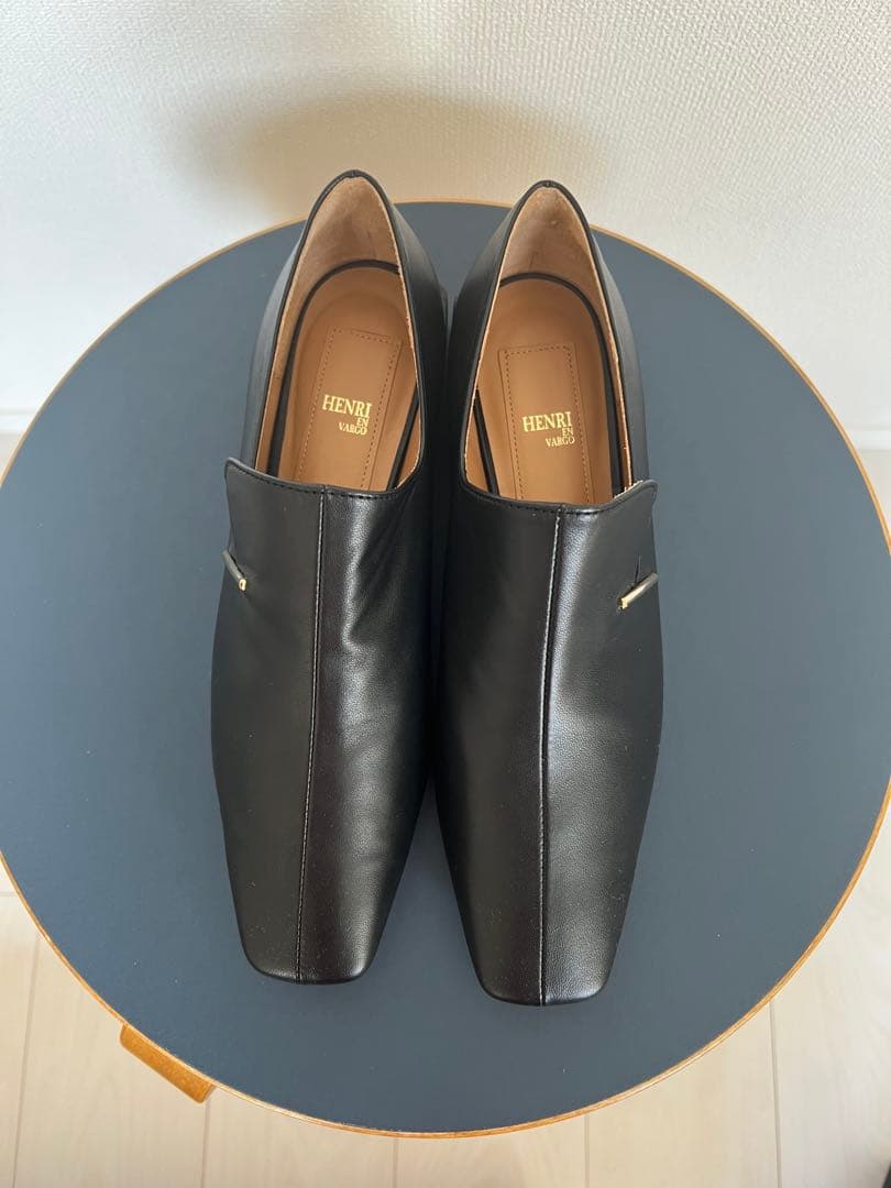 ヘンリエンバーゴ ERIKA LOFFER 242130 ローファー - メルカリ