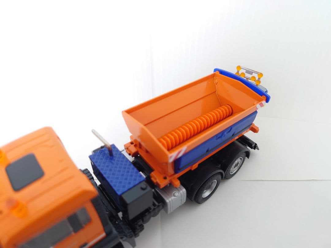 MAN TGS 除雪車 | ブルーダー（bruder） - ジョブインターナショナル