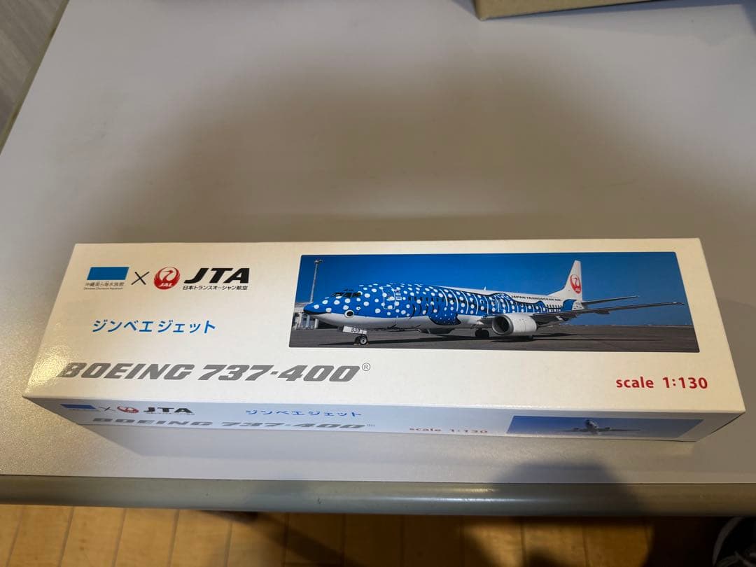 JTA ジンベエジェット Boeing 737-400 1:130 - メルカリ