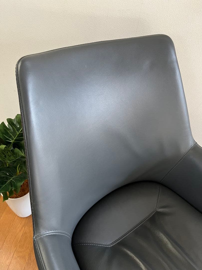 キールハワー CONA 本革デスクチェア 総革 モダン ミッドセンチュリー