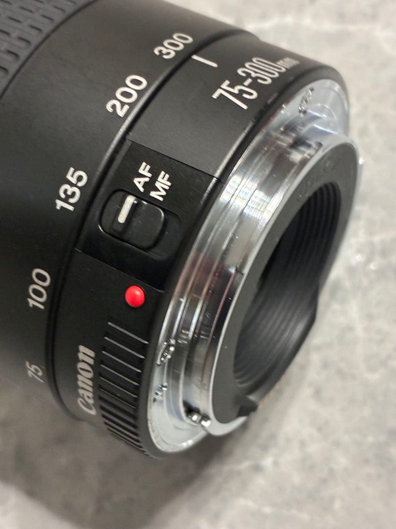 ⭐️外観美品⭐️Canon EF 75-300mm F/4-5.6 III