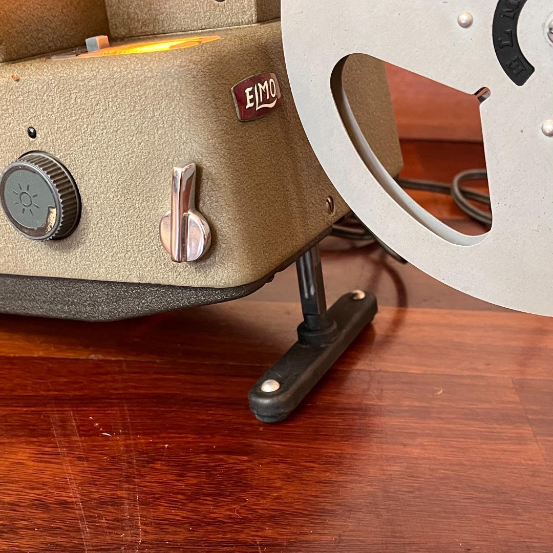 値下げしました】エルモ ELMO F-80 8mmフィルム映写機 - メルカリ