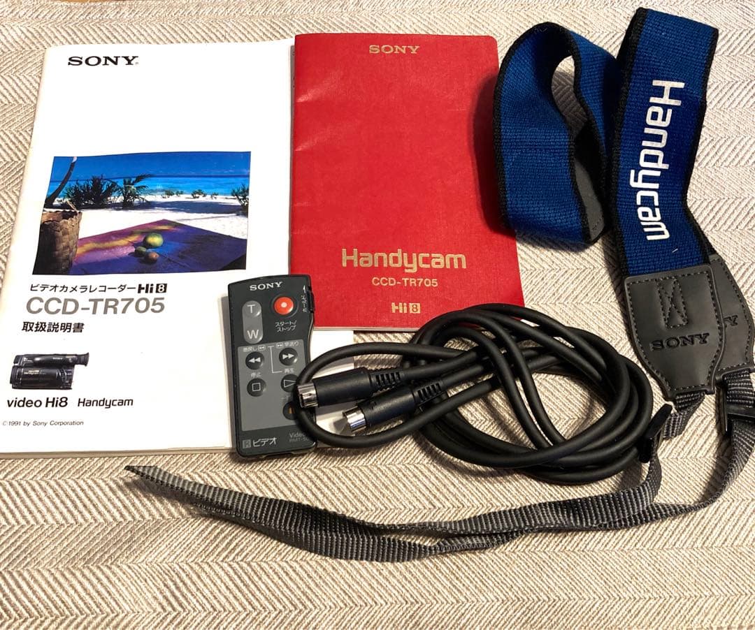 再値下げ ソニー SONY CCD-TR705 Hi8ビデオカメラ ⚫︎ジャンク品