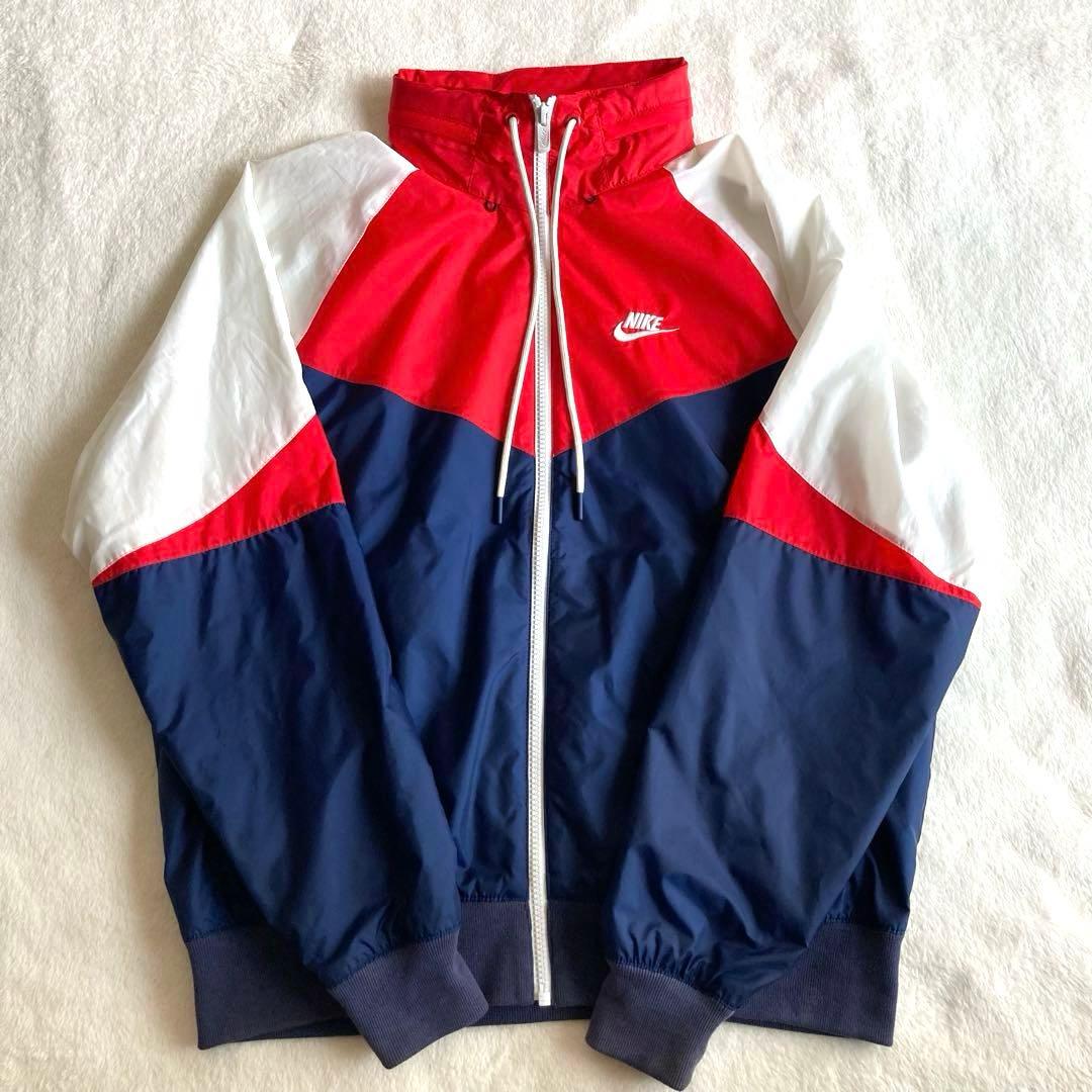 Nike ナイロンジャケット ウィンドランナー ベイビーわるきゅーれ 伊澤