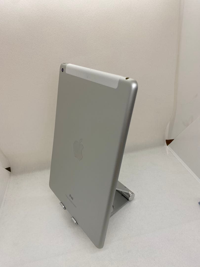 ジャンク品iPad 第6世代 32GB SIMフリー 06223 - メルカリ