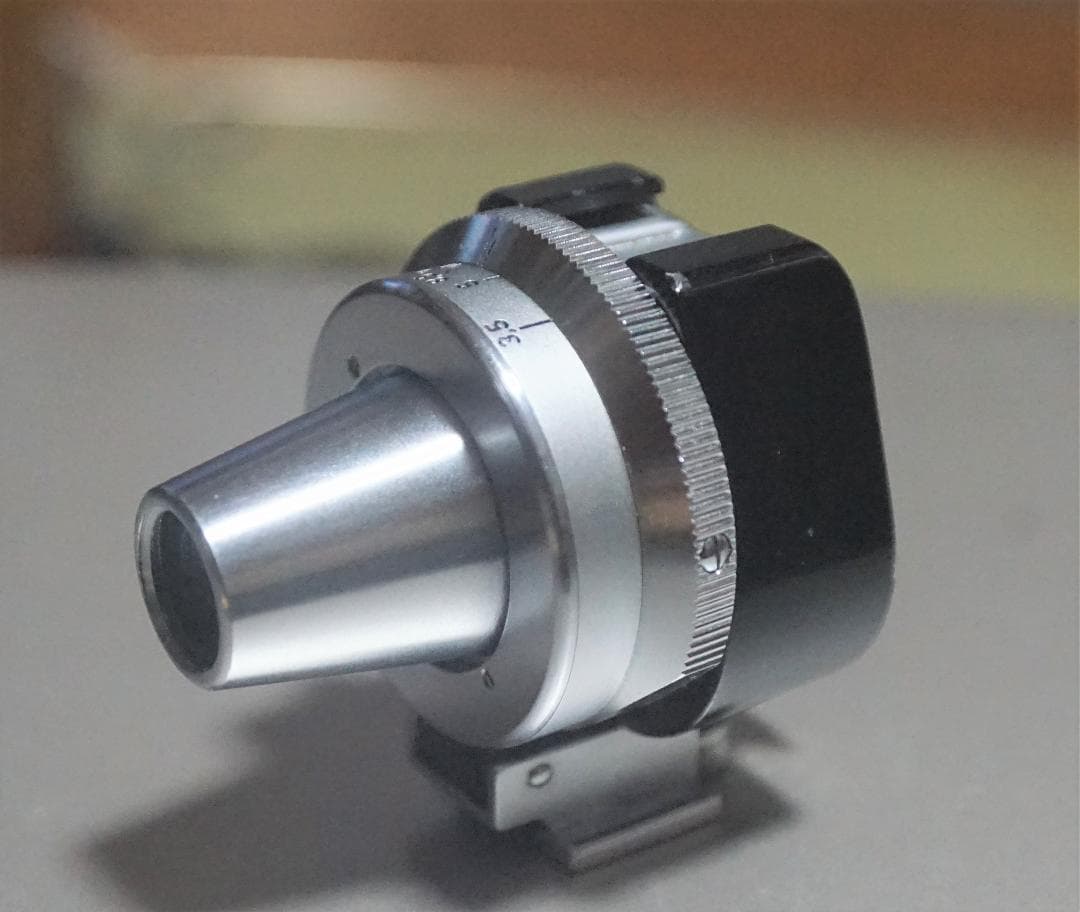 ライカ純正ファインダーバルナックに利用できます 初めてのフィルムカメラはバルナックライカ｜宮崎ひび