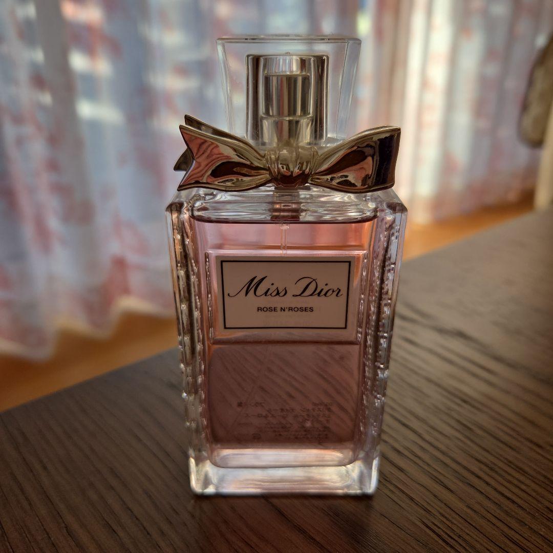 Miss Dior Rose N' Roses 100ml　ローズローズ　香水 Miss Dior Rose N'Roses Perfume, Floral Eau de Toilette | Dior US