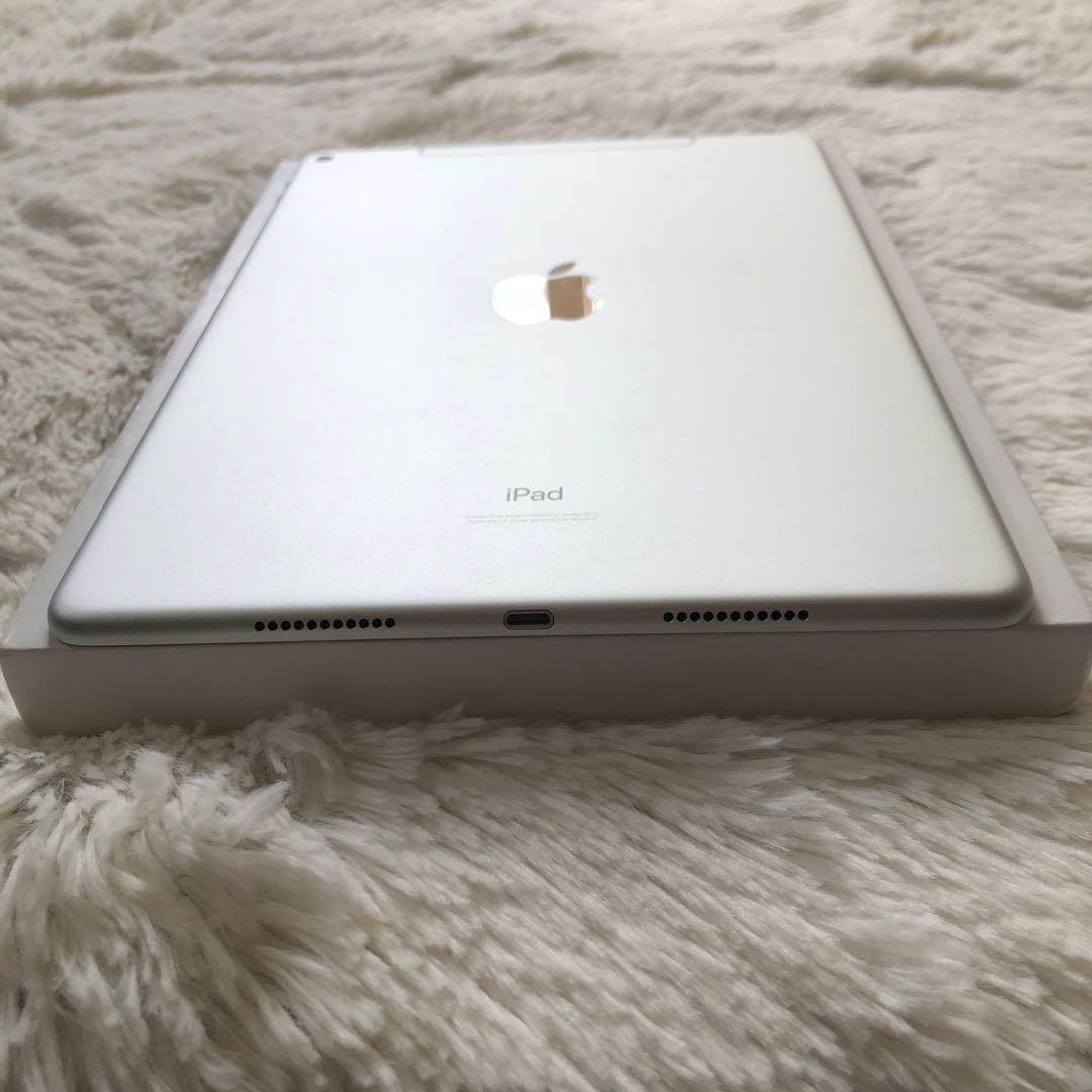 ほぼ未使用】iPad Air3 256GB SIMフリー 【即発送】【付属品】