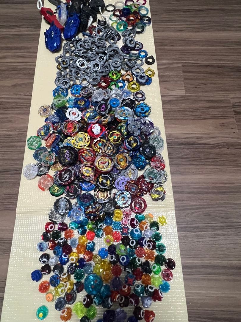 ベイブレードバースト まとめ売り 引退品 ベイブレードバースト 引退品 まとめ売り - メルカリ