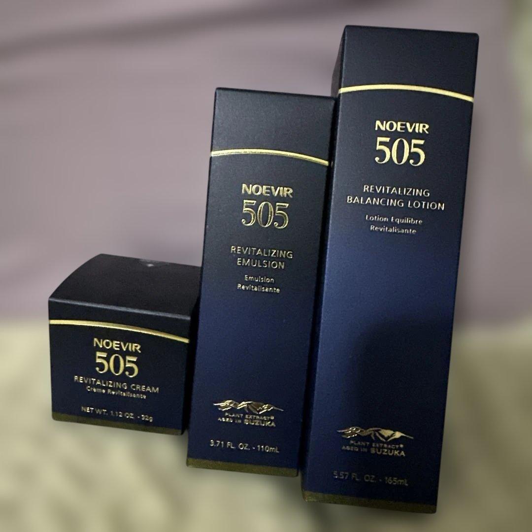 最終値下げ❣️NOEVIR 新505 3点セット 厳選された26種類の植物エキスと2つの有効成分配合。年齢肌に
