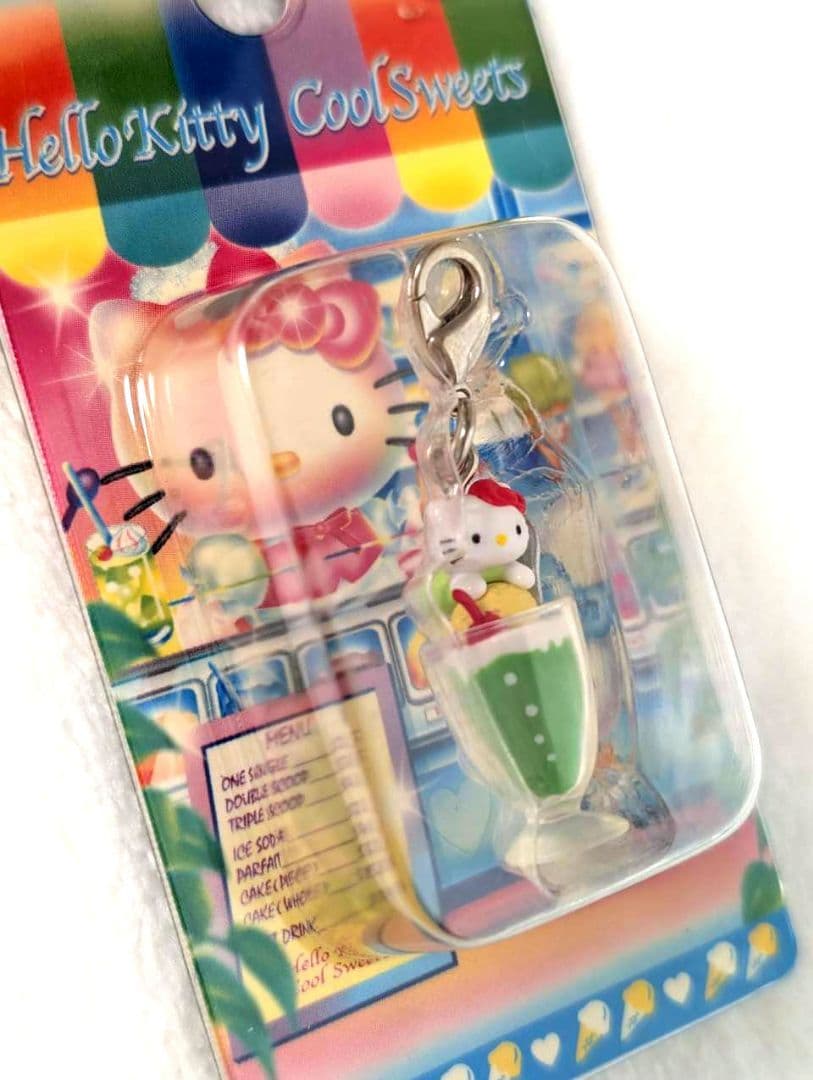 ご当地キティ クリームソーダ アイス 根付け ストラップ サンリオ